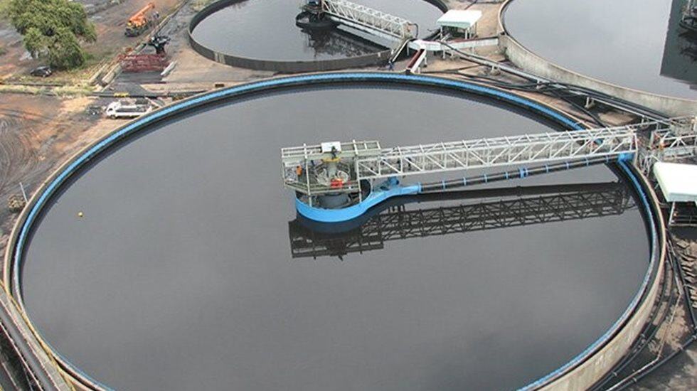 Thickener/concentrator tank
